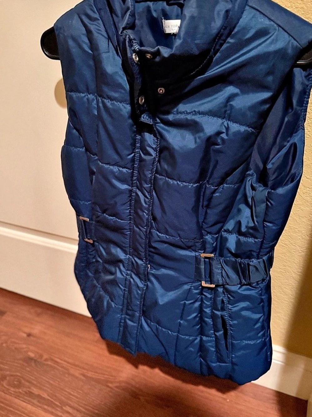 New York & Company Quilted Puffer Vest Blue Medium